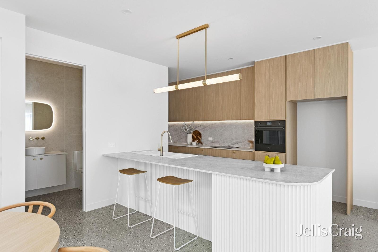 5 Collins Street, Geelong West image 3