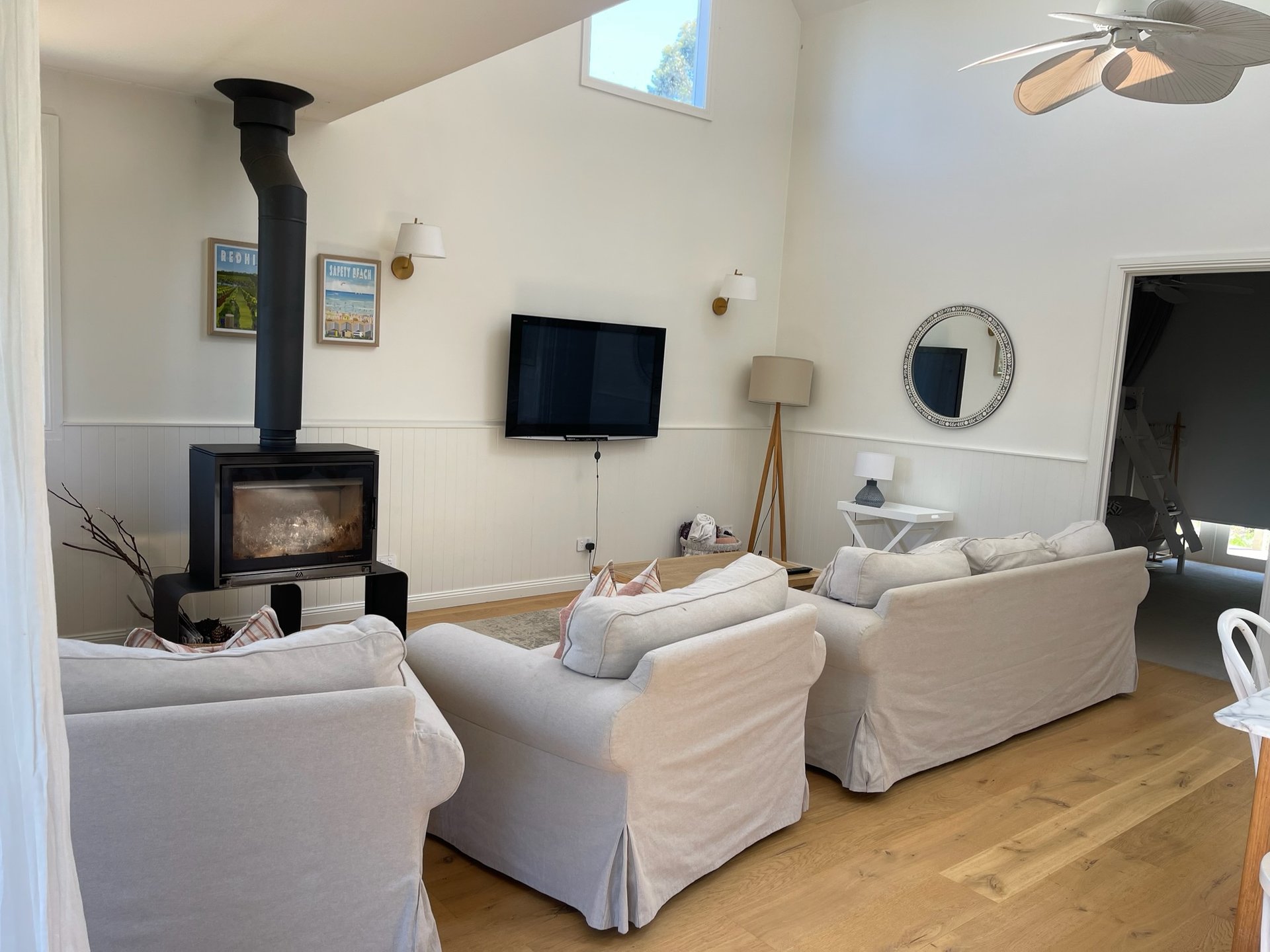 Property Gallery Thumbnail 14