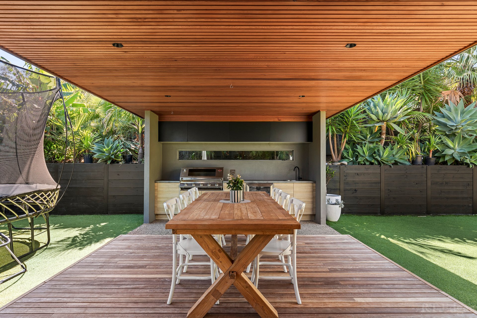 Property Gallery Thumbnail 8