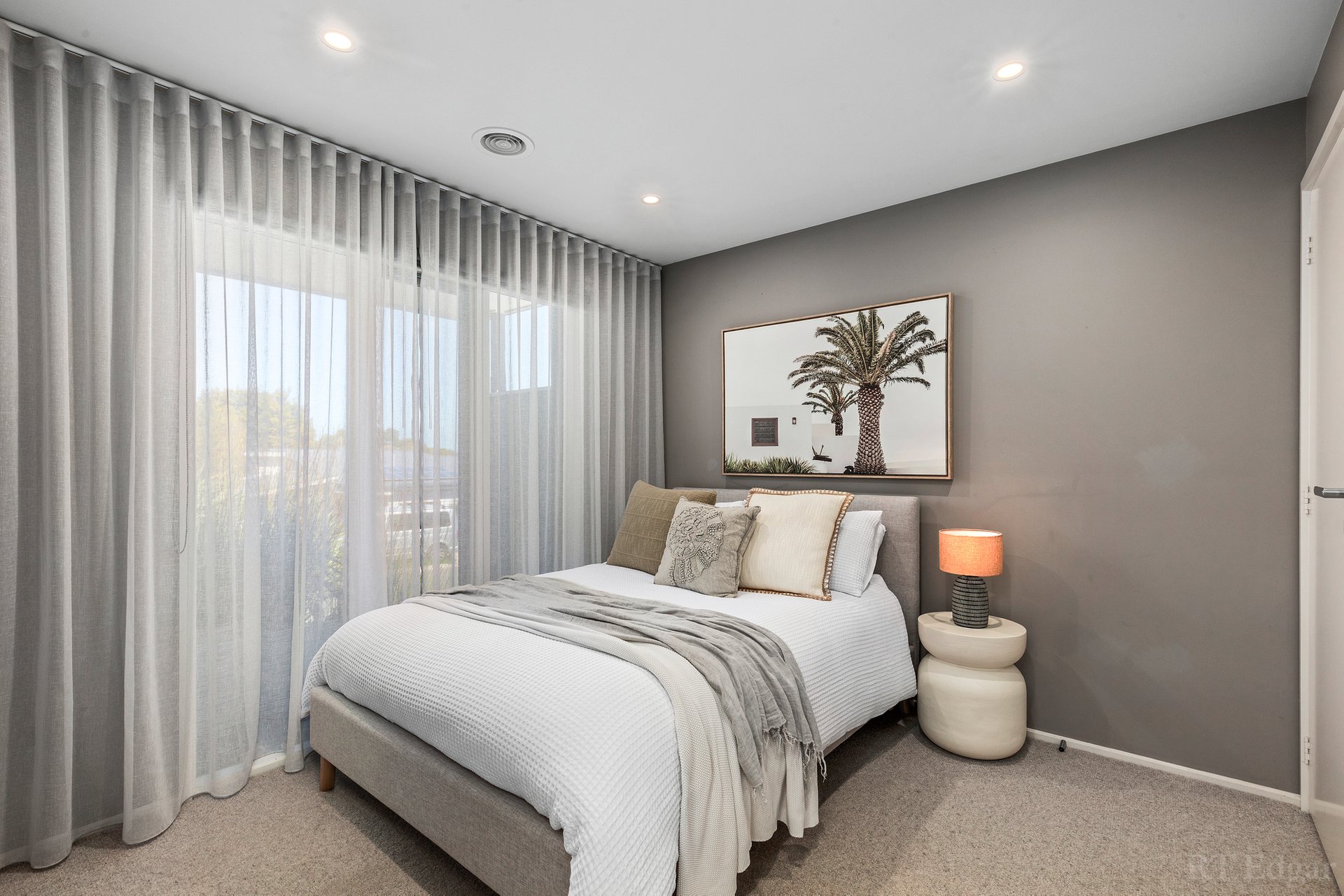 Property Gallery Thumbnail 15
