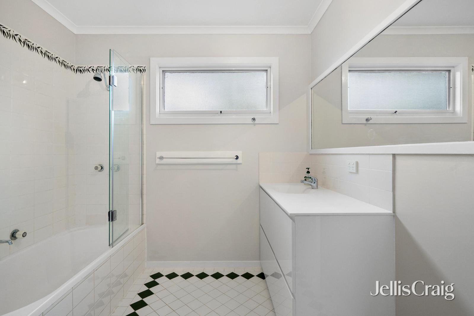 5 Coral Close, Lilydale image 14