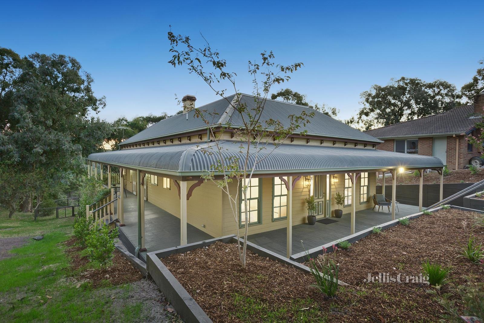 5 Crowe Court, Eltham image 1