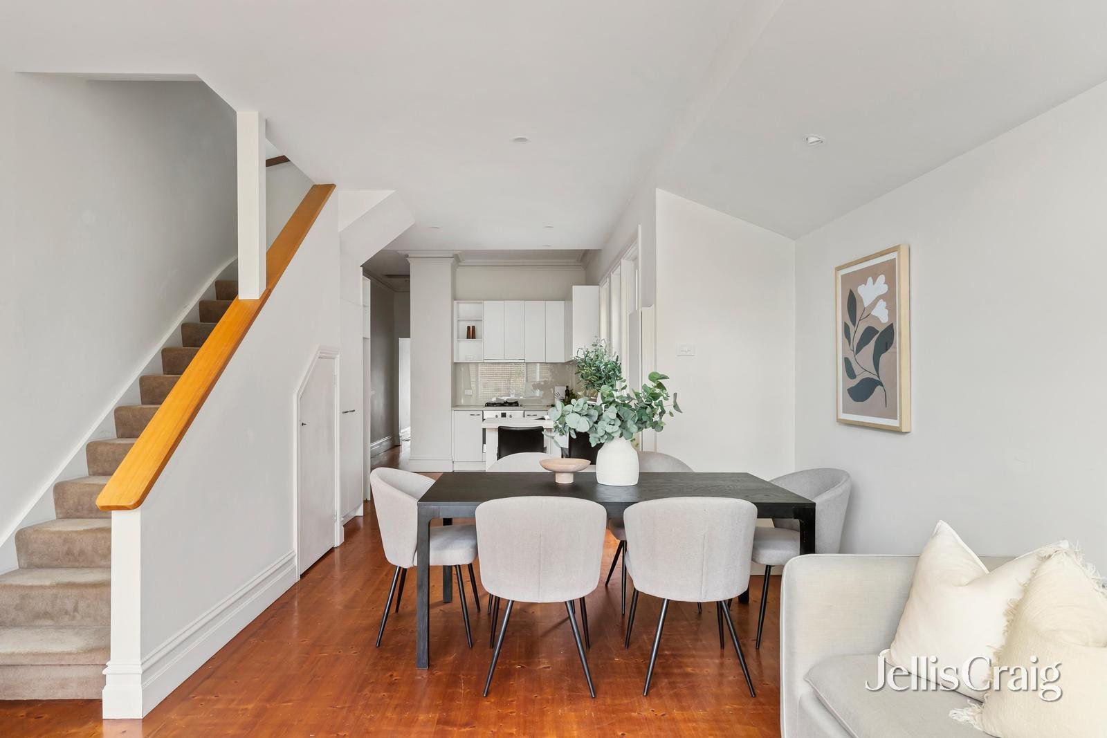 5 Cummins Grove, Malvern image 5