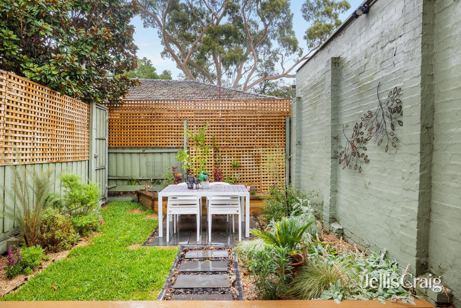 5 Cummins Grove, Malvern image 11