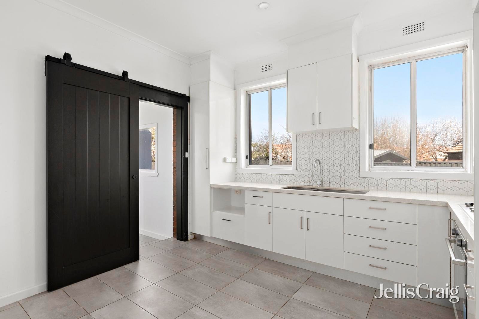 5 Cunningham Court, Ascot&nbsp;Vale image 3