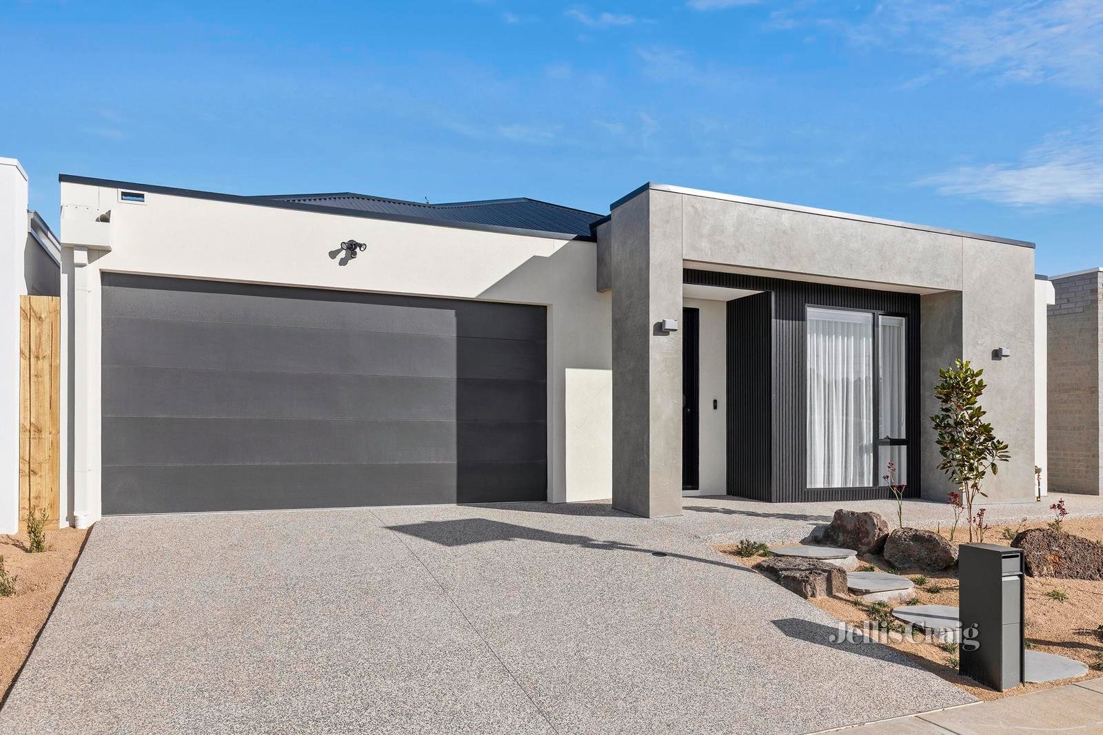 5 Danaher Avenue, Waurn Ponds image 1
