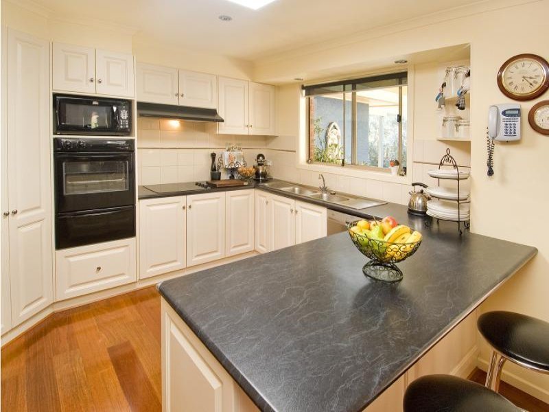 5 Dane Court, Leopold image 2