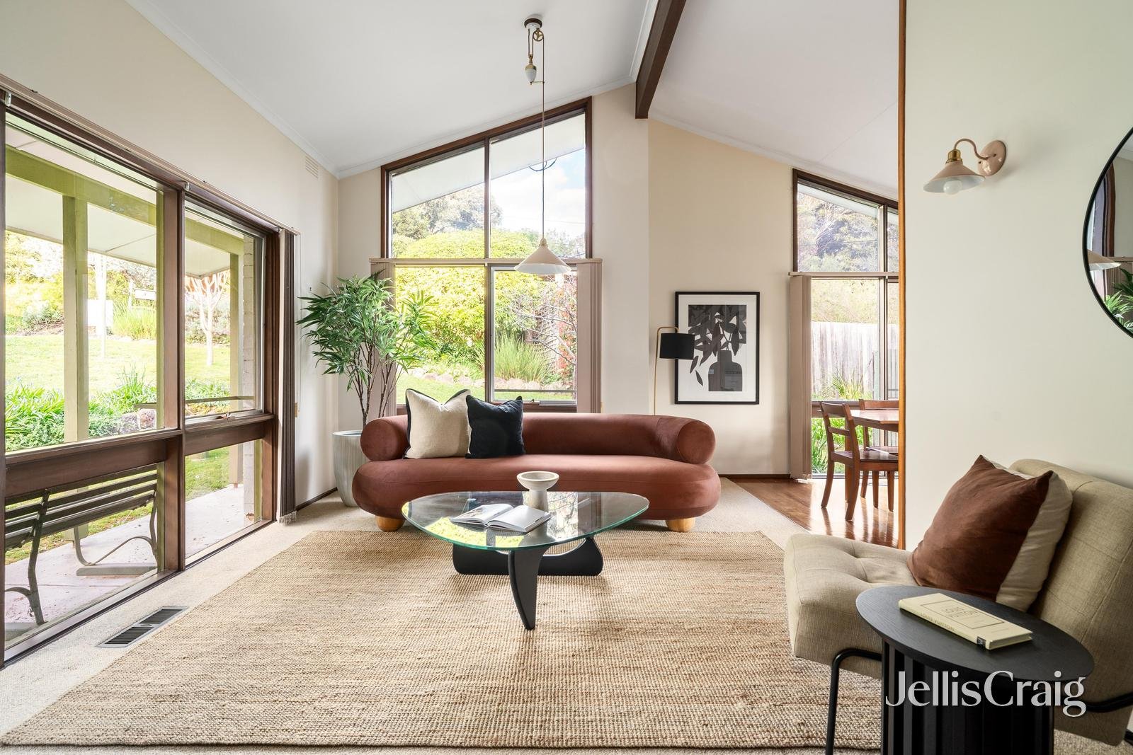 5 Davies Drive, Eltham image 2