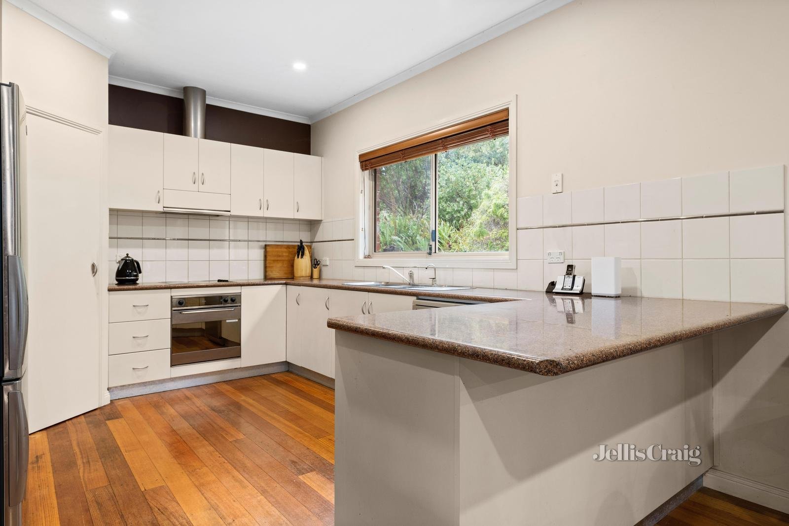 5 Delmela Court, Brown Hill image 6