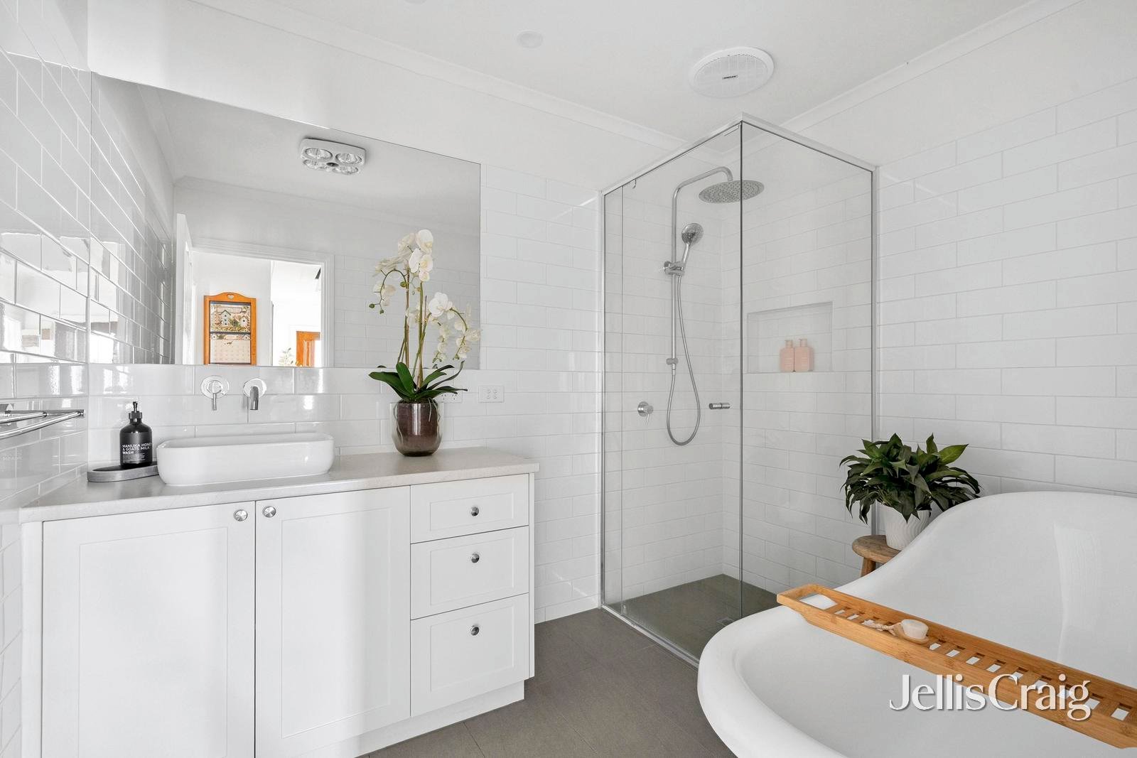 5 Derby Road, Herne Hill image 7