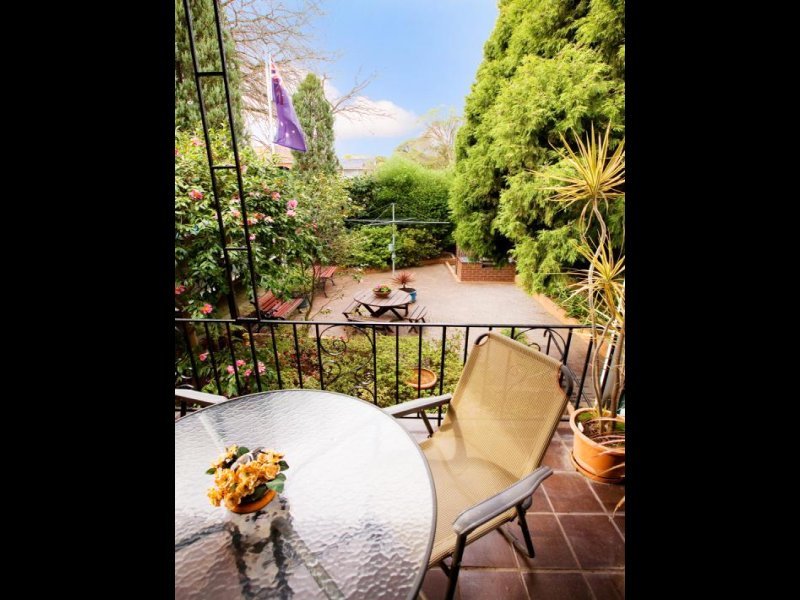 5 Dight Avenue, Balwyn North image 9