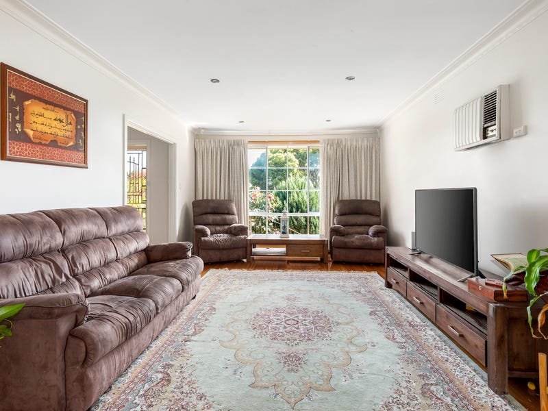 Property Gallery Thumbnail 2