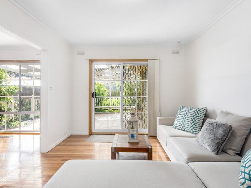 Property Gallery Thumbnail 3