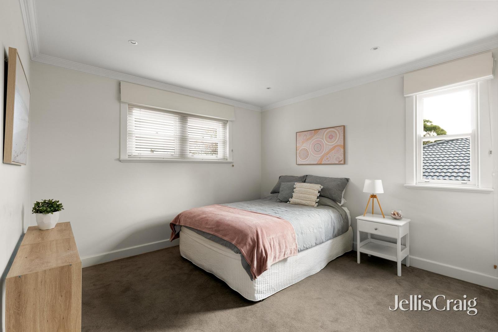 5 Doonkuna Avenue, Camberwell image 13