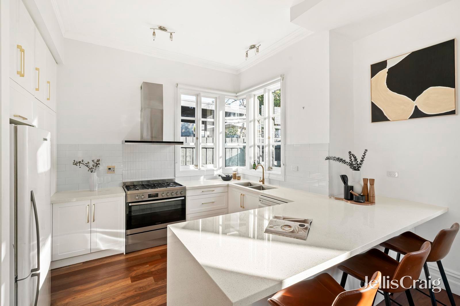 5 Dover Road, Williamstown image 4