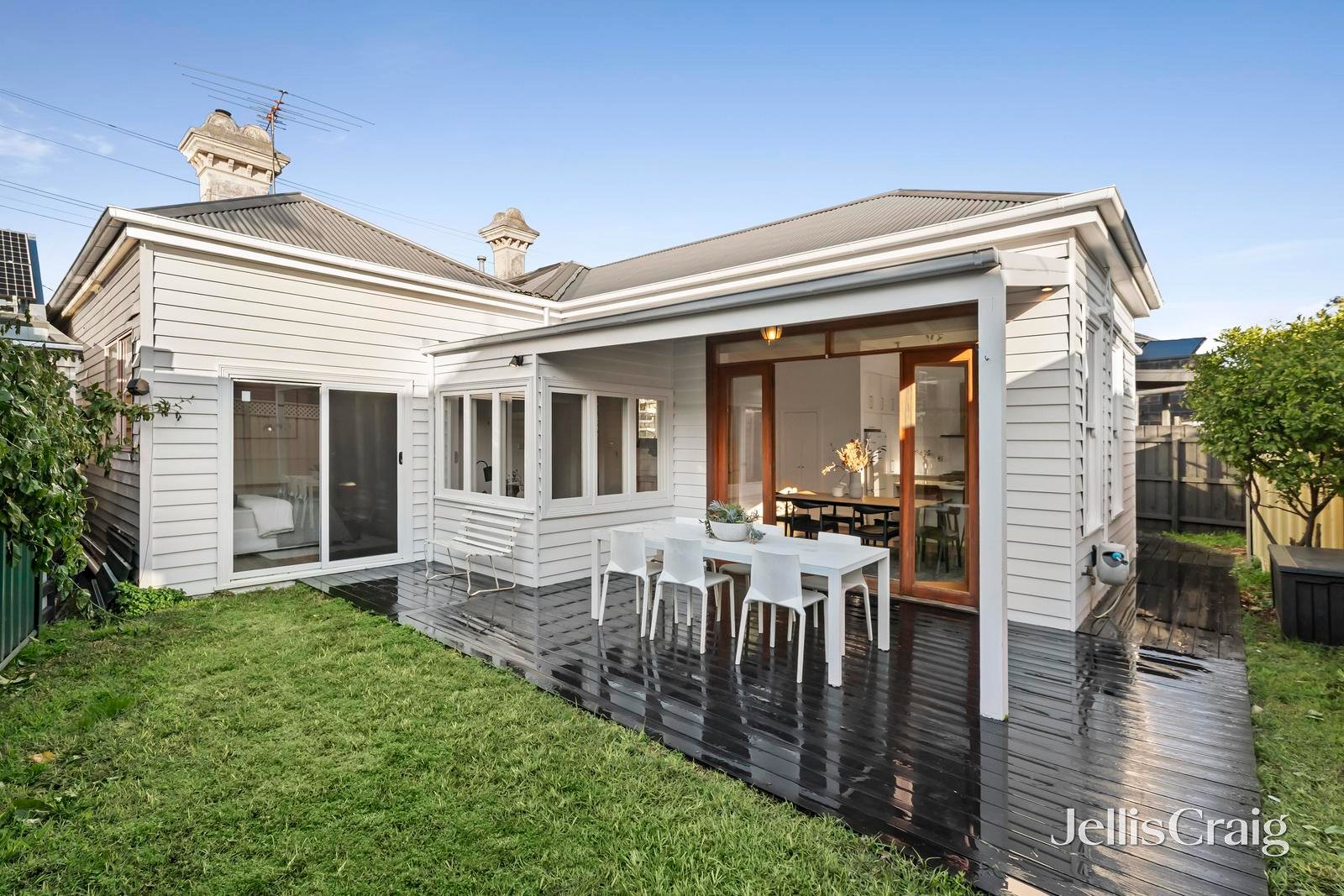 5 Dover Road, Williamstown image 11