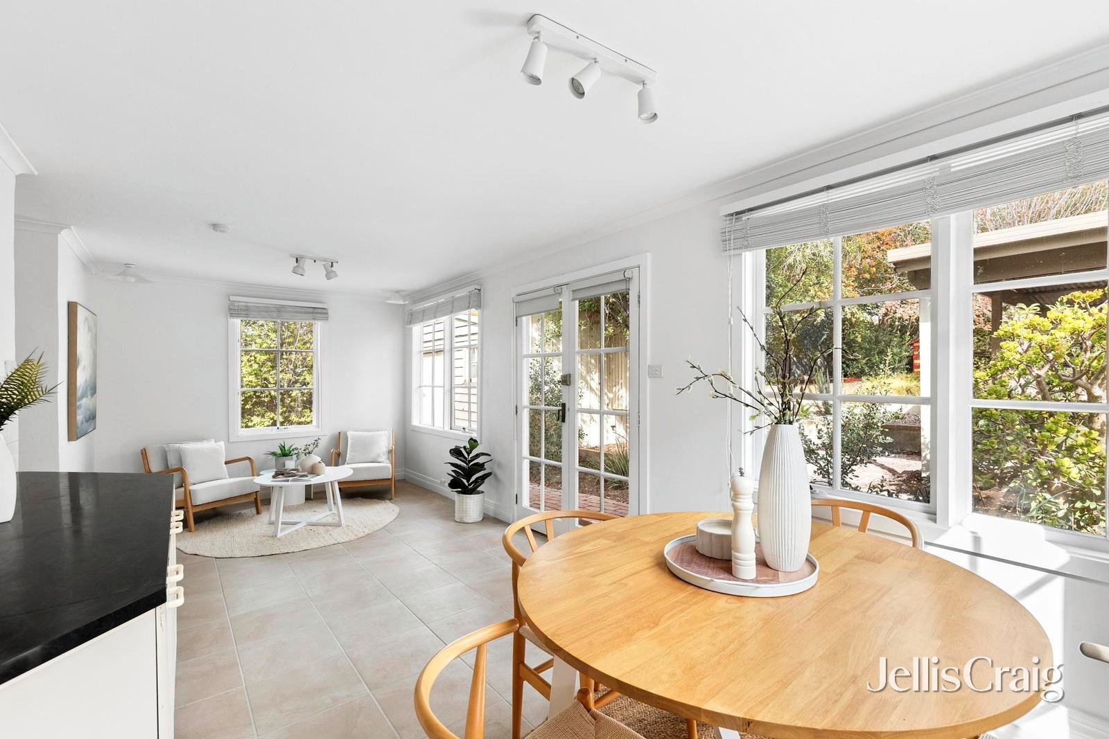 5 Downie Crescent, Hamlyn&nbsp;Heights image 5