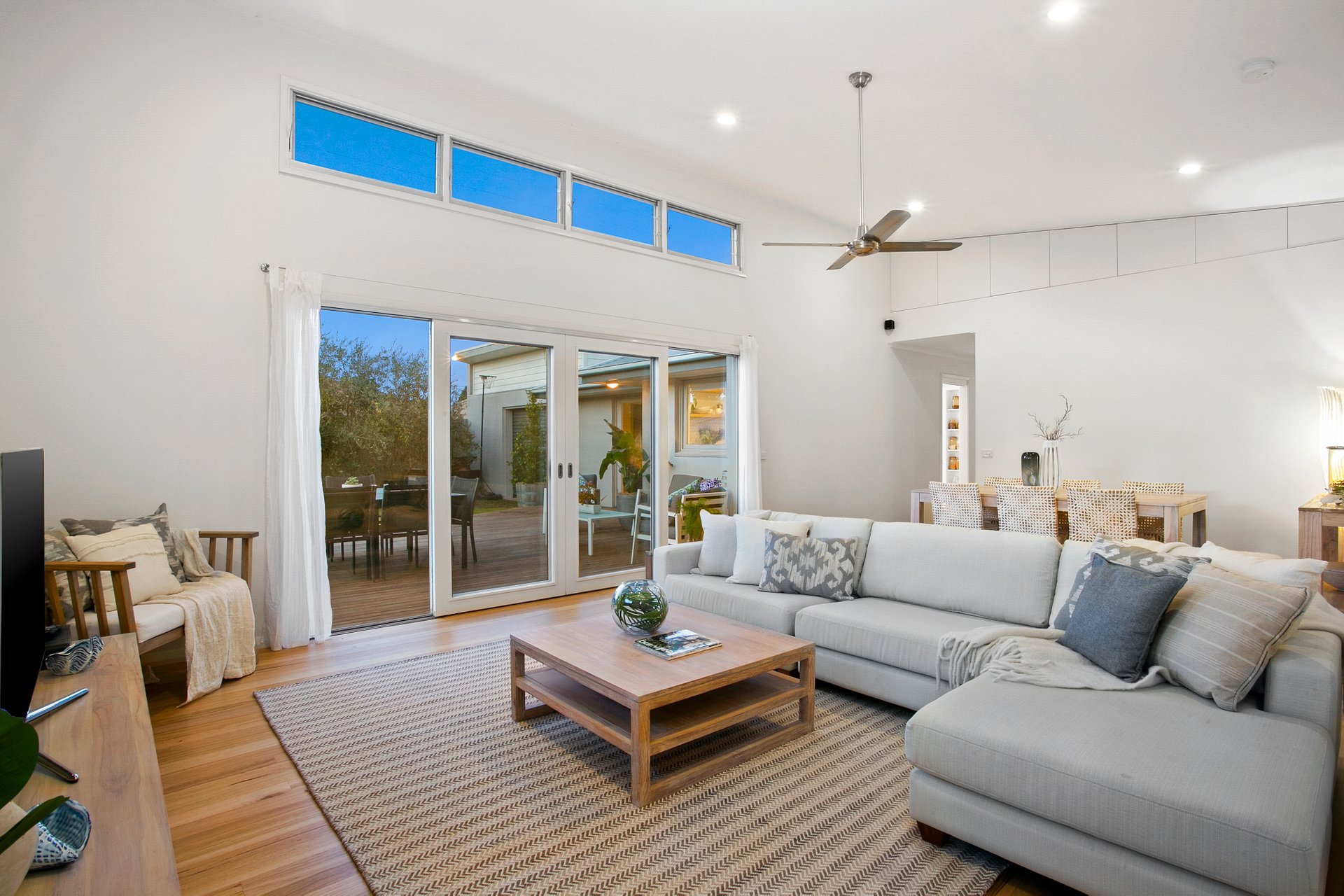 Property Gallery Thumbnail 5