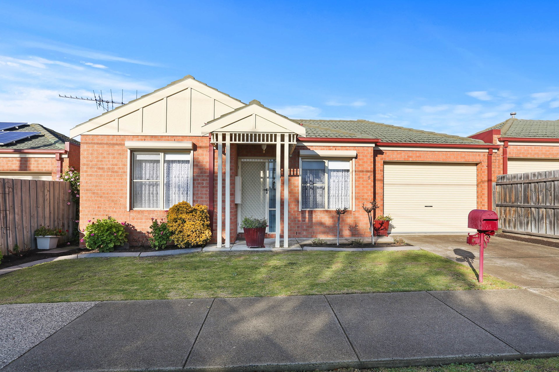 5 Drysdale Avenue, Hamlyn Heights image 1