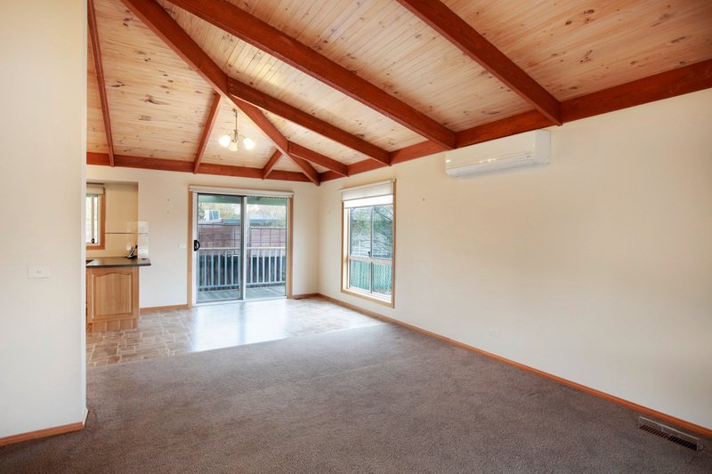 Property Gallery Thumbnail 5