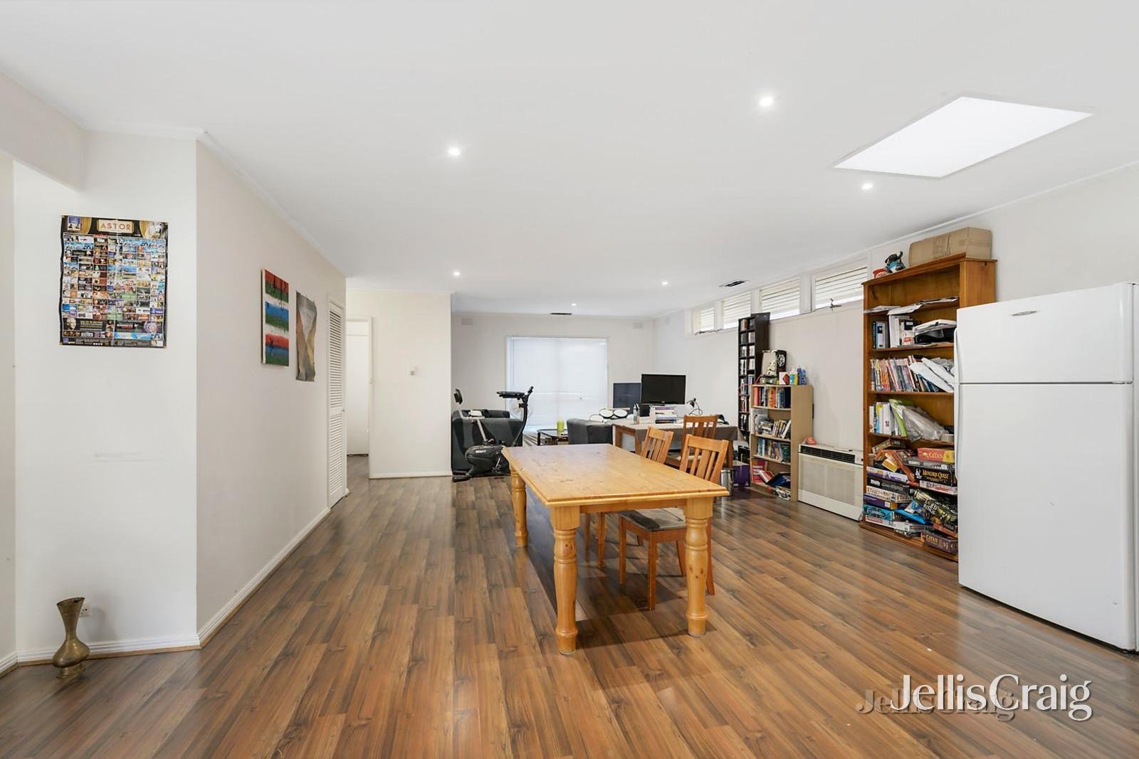 5 Dunsmuir Drive, Mount&nbsp;Waverley image 2