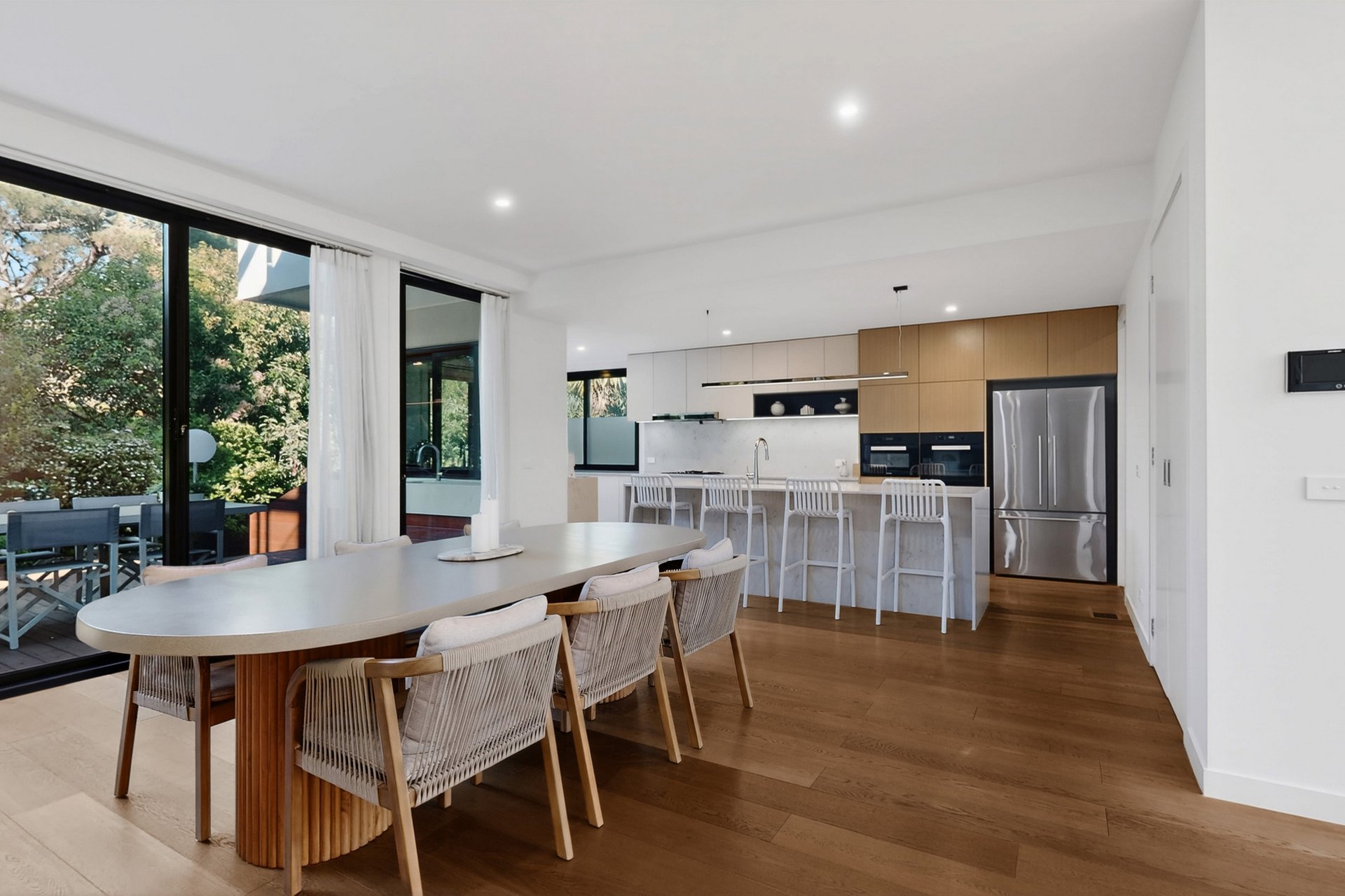 5 East Court, Camberwell image 2