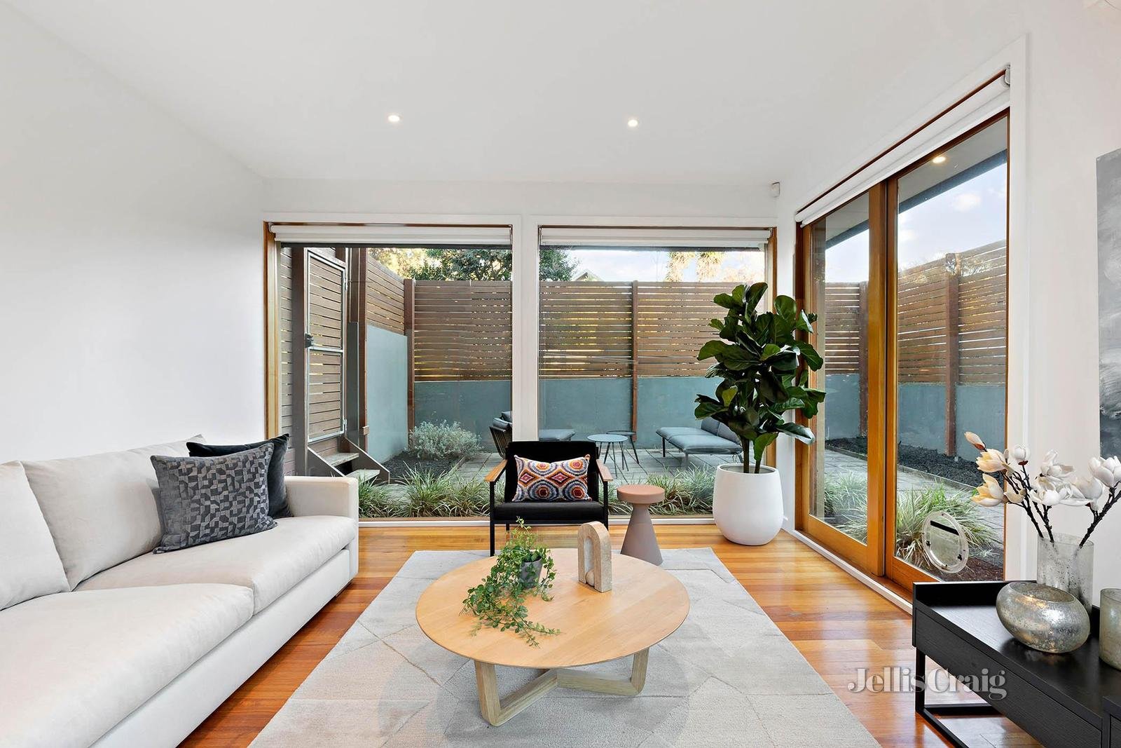 5 Eglinton Street, Kew image 2