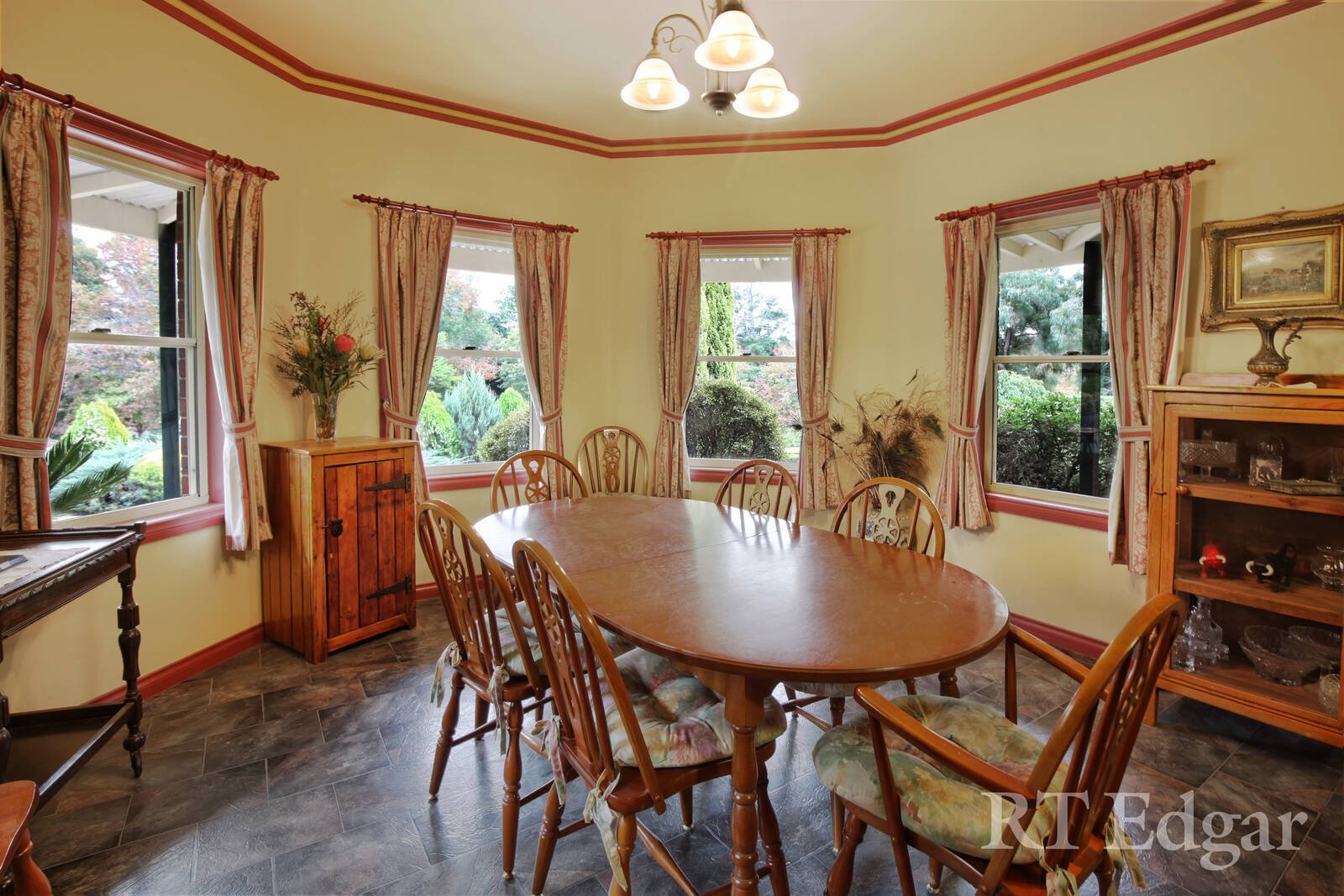 Property Gallery Thumbnail 5
