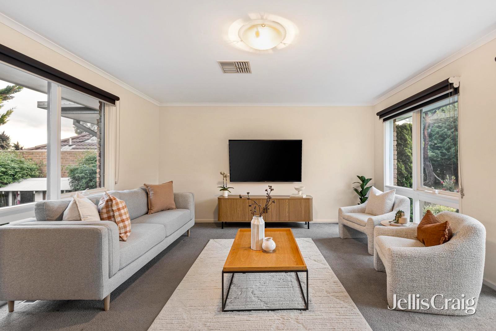 5 Eskdale Drive, Croydon&nbsp;Hills image 2