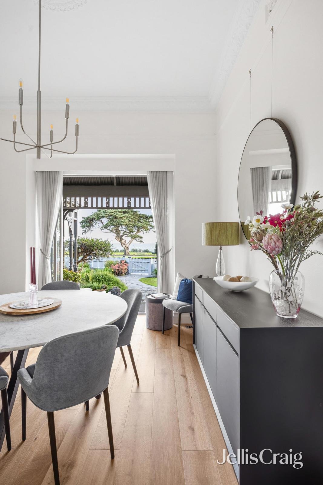 5 Esplanade, Williamstown image 9