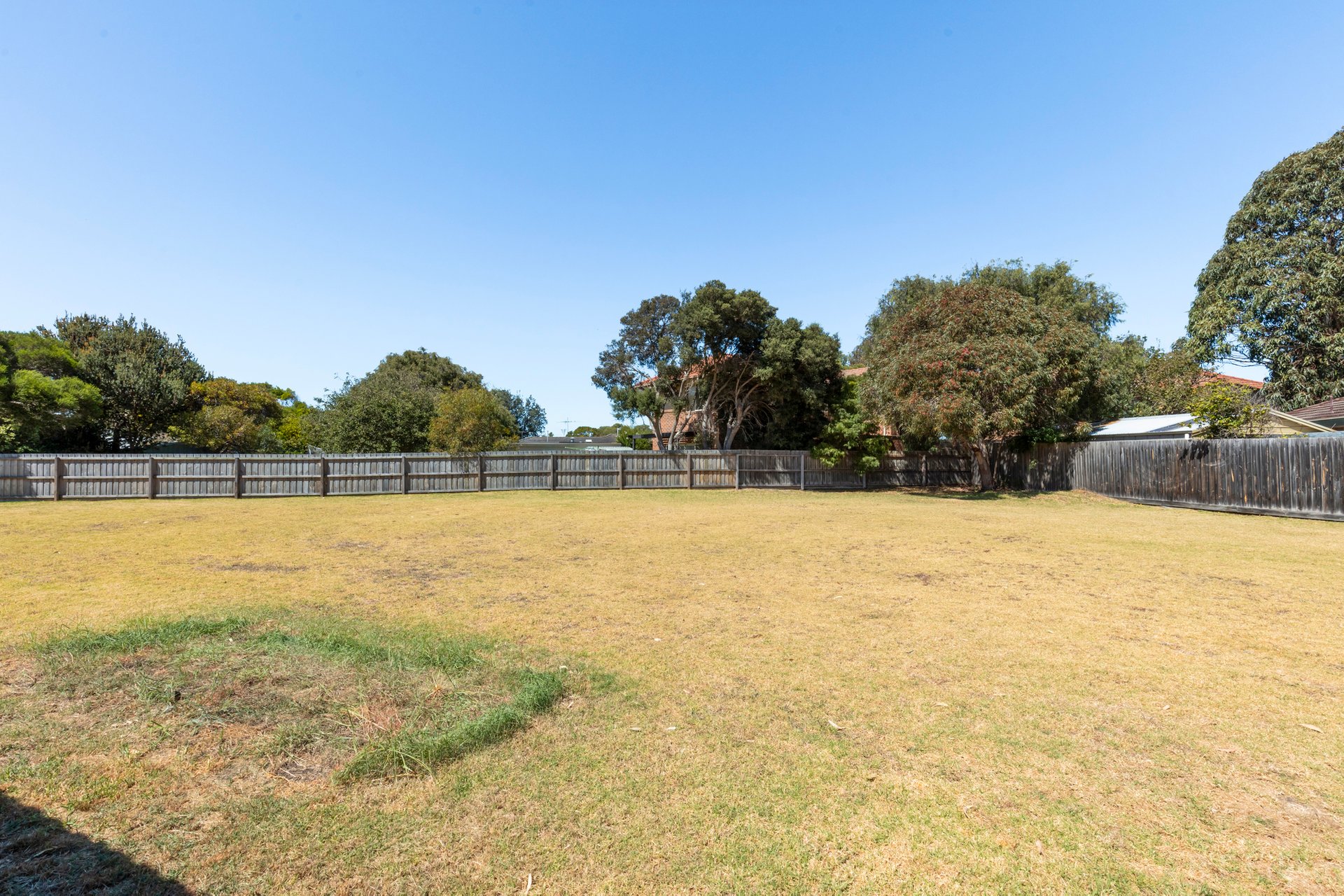 Property Gallery Thumbnail 5