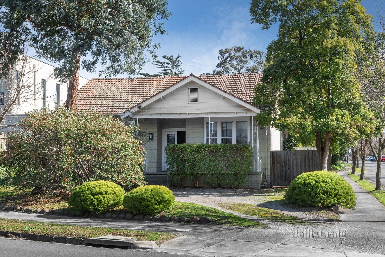 5 Evans Road, Kew image 2