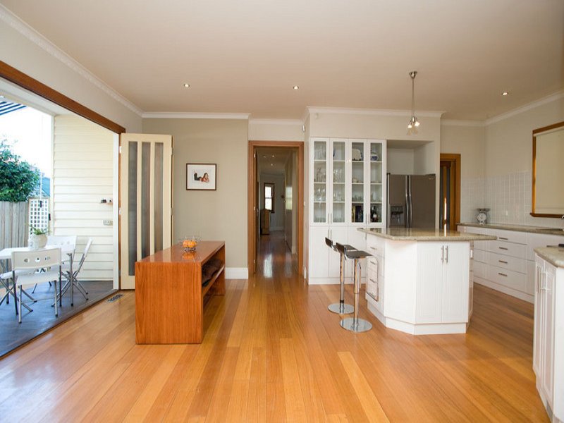 5 Finlay Street YARRAVILLE