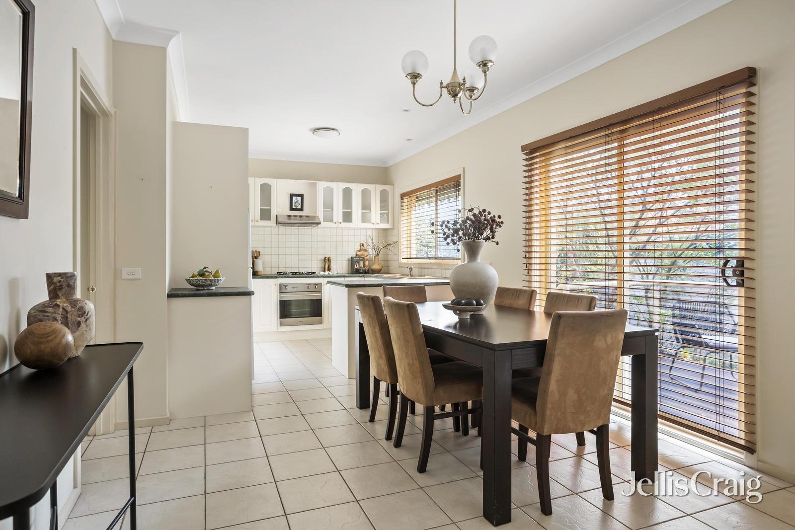 5 Finn Street, Rosanna image 4