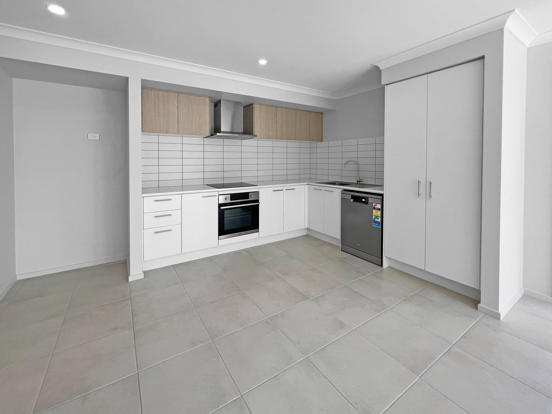 5 Frangipani Avenue, Charlemont image 7