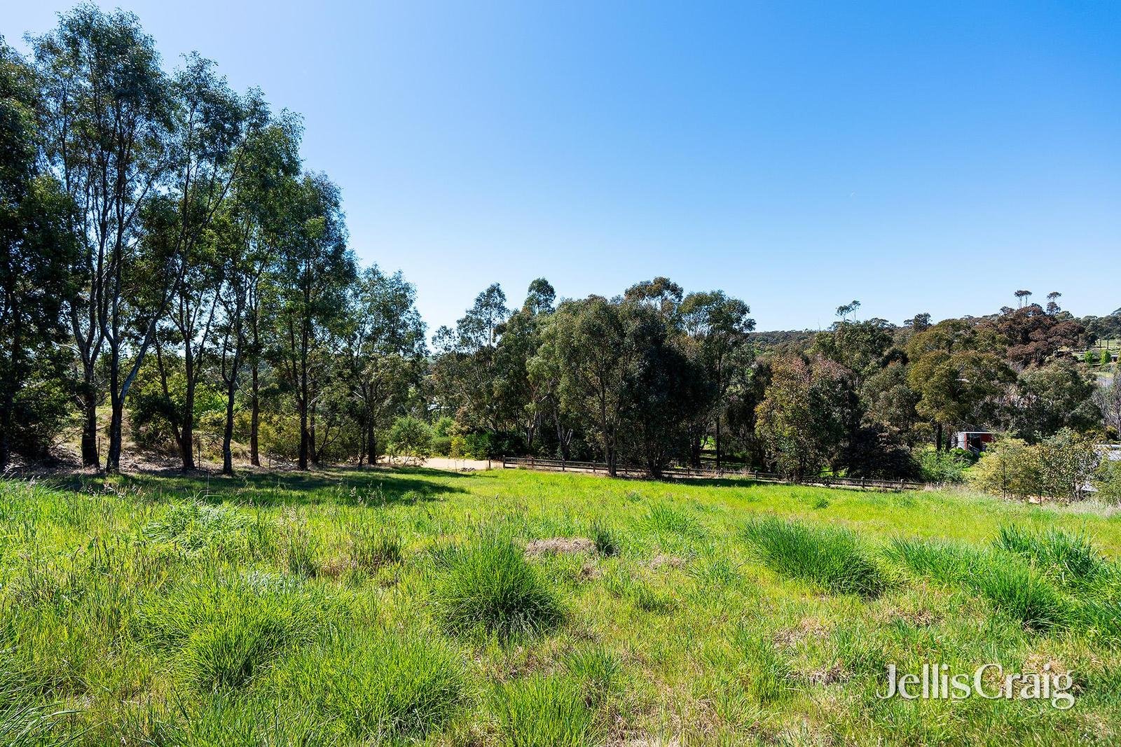 5 Franzi Street, Guildford image 7
