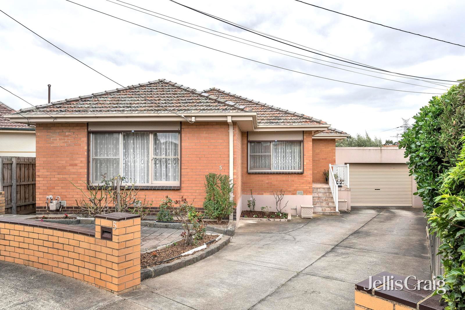 5 Fulton Court, Brunswick East image 1