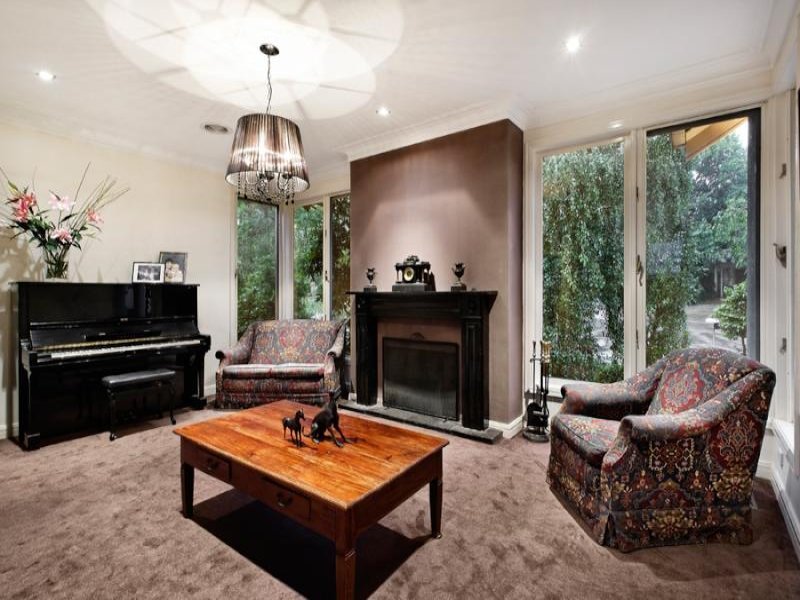 5 Georgian Court, Balwyn image 2