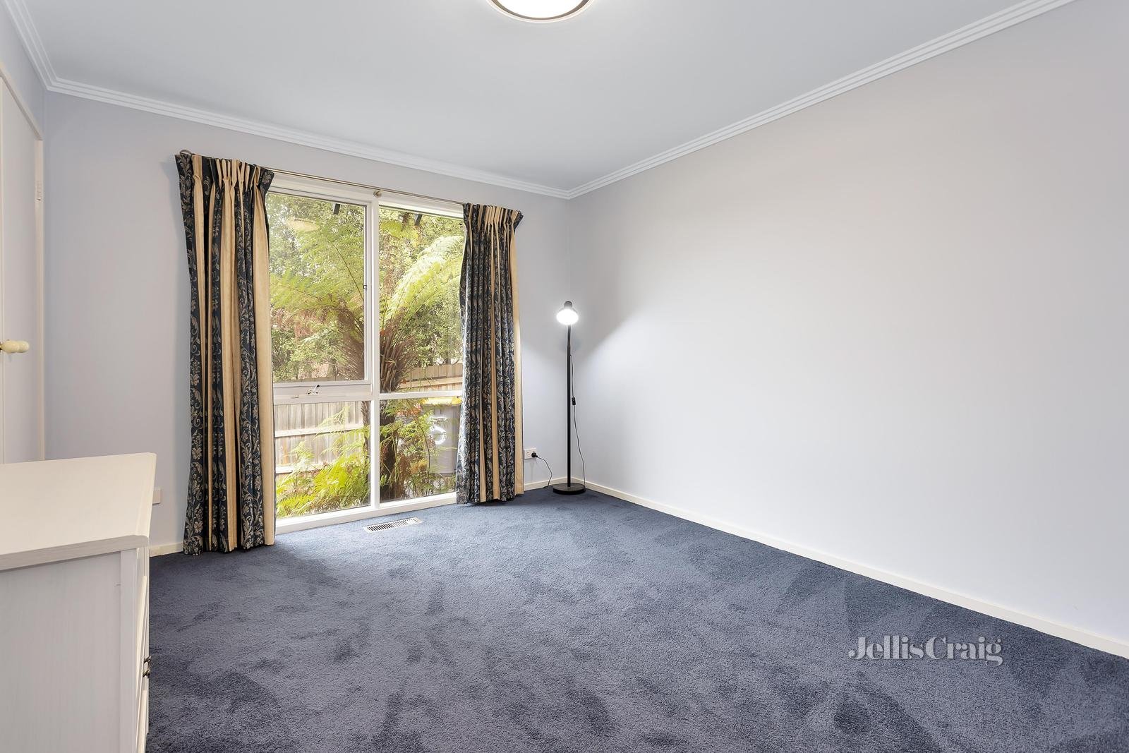 5 Geraldine Close, Wheelers Hill image 11