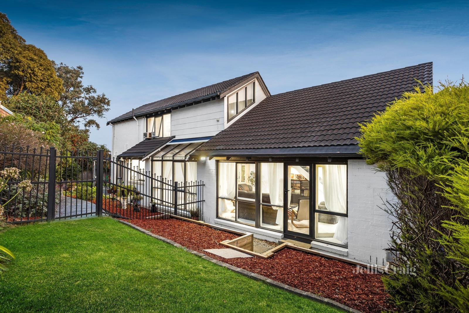5 Geraldine Close, Wheelers Hill image 22