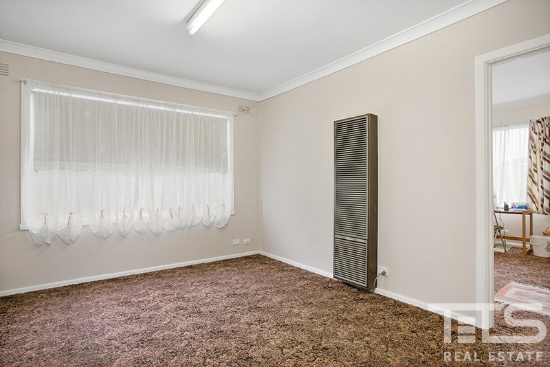 5 Gish Court, Hadfield image 14