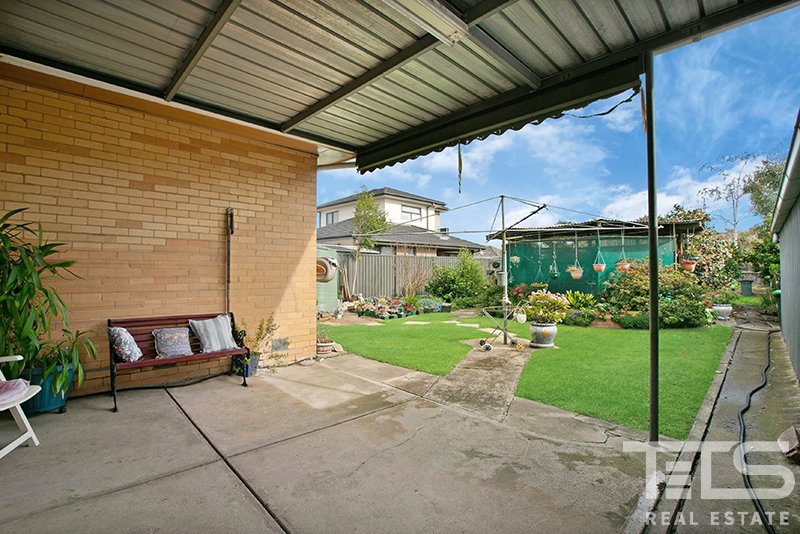 5 Gish Court, Hadfield image 16