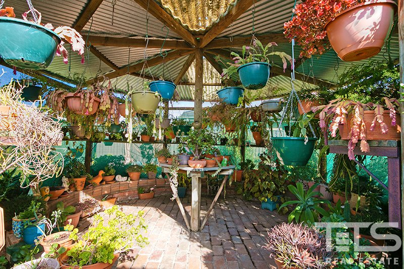 5 Gish Court, Hadfield image 19