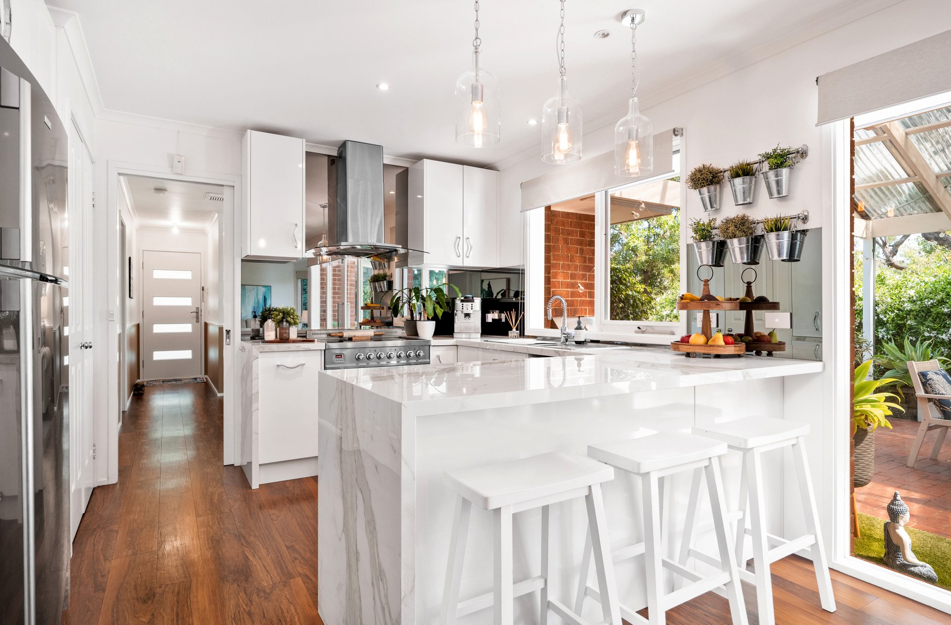 5 Glenbrook Close, Mooroolbark image 4