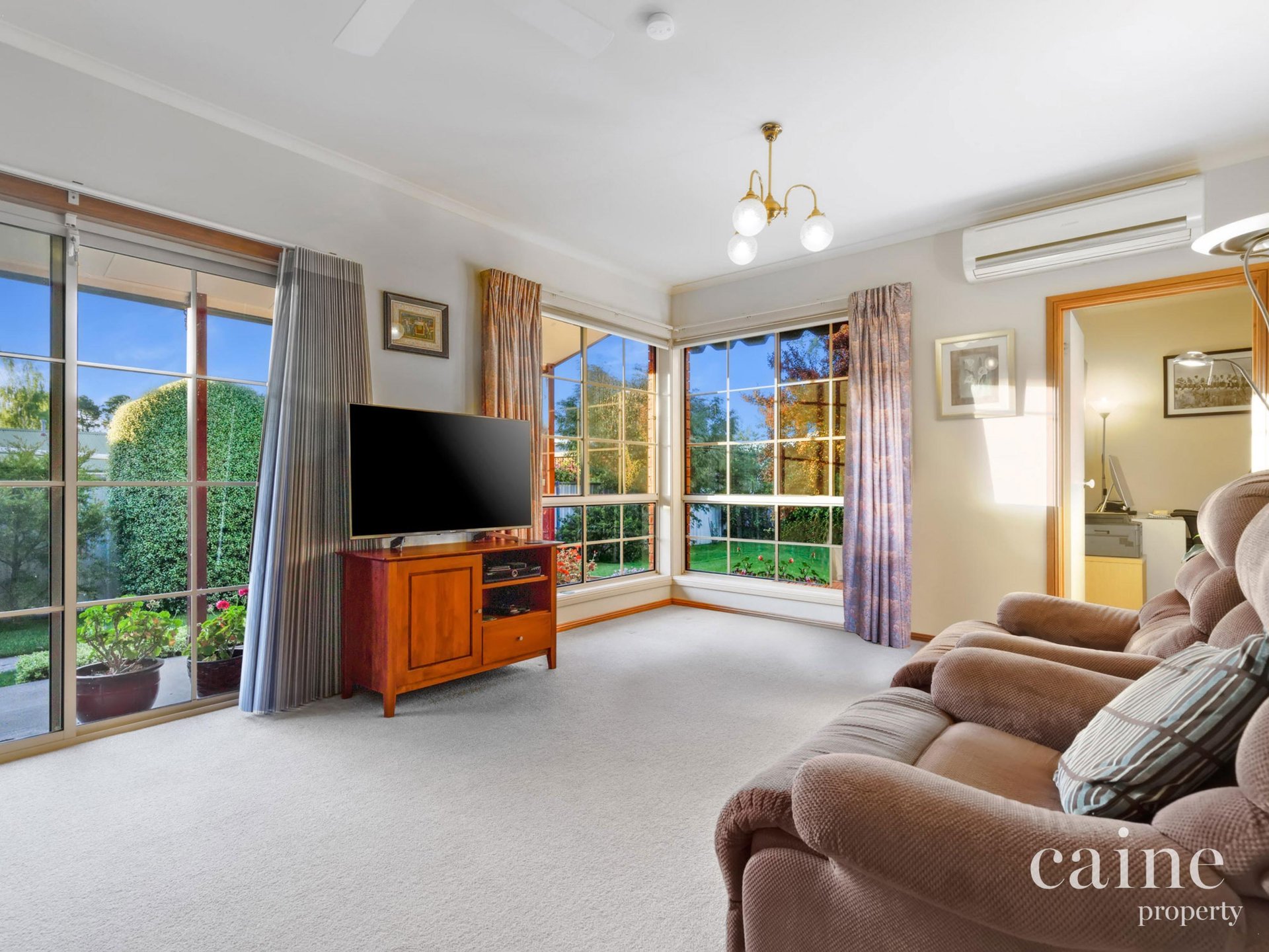 5 Golf View Drive, Invermay Park image 10