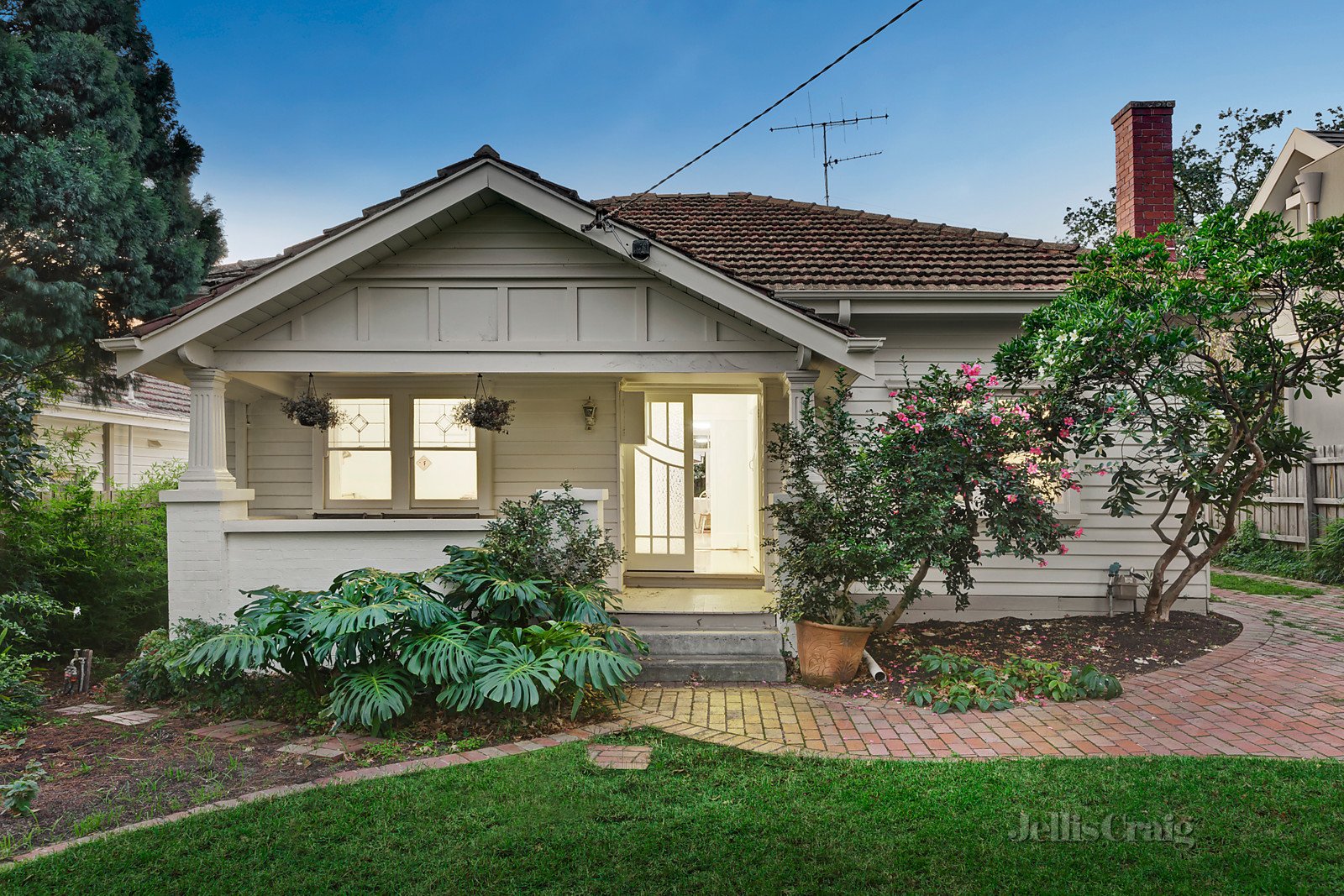 5 Gowar Avenue, Camberwell image 2