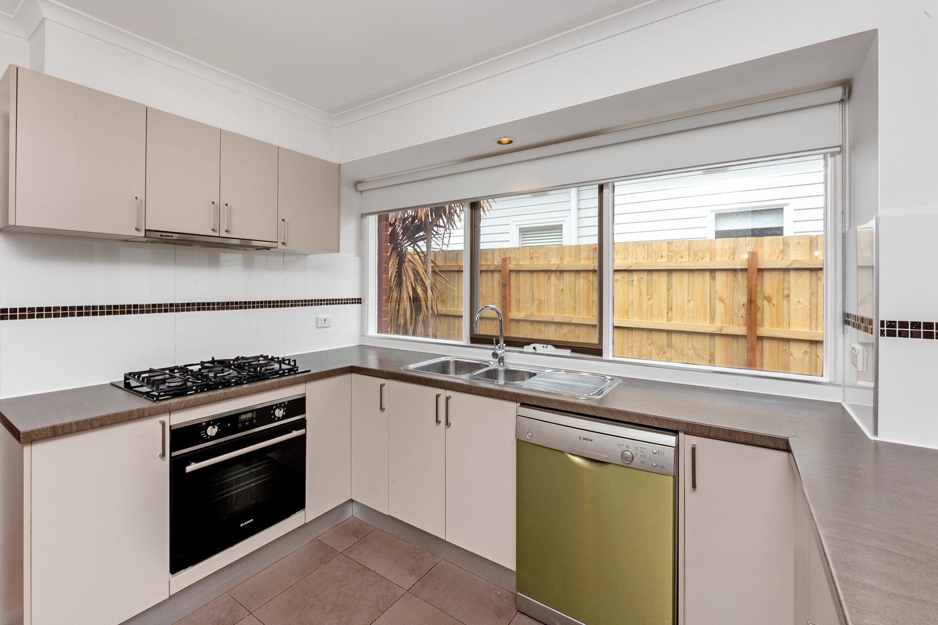 5 Grant Street BRIGHTON EAST