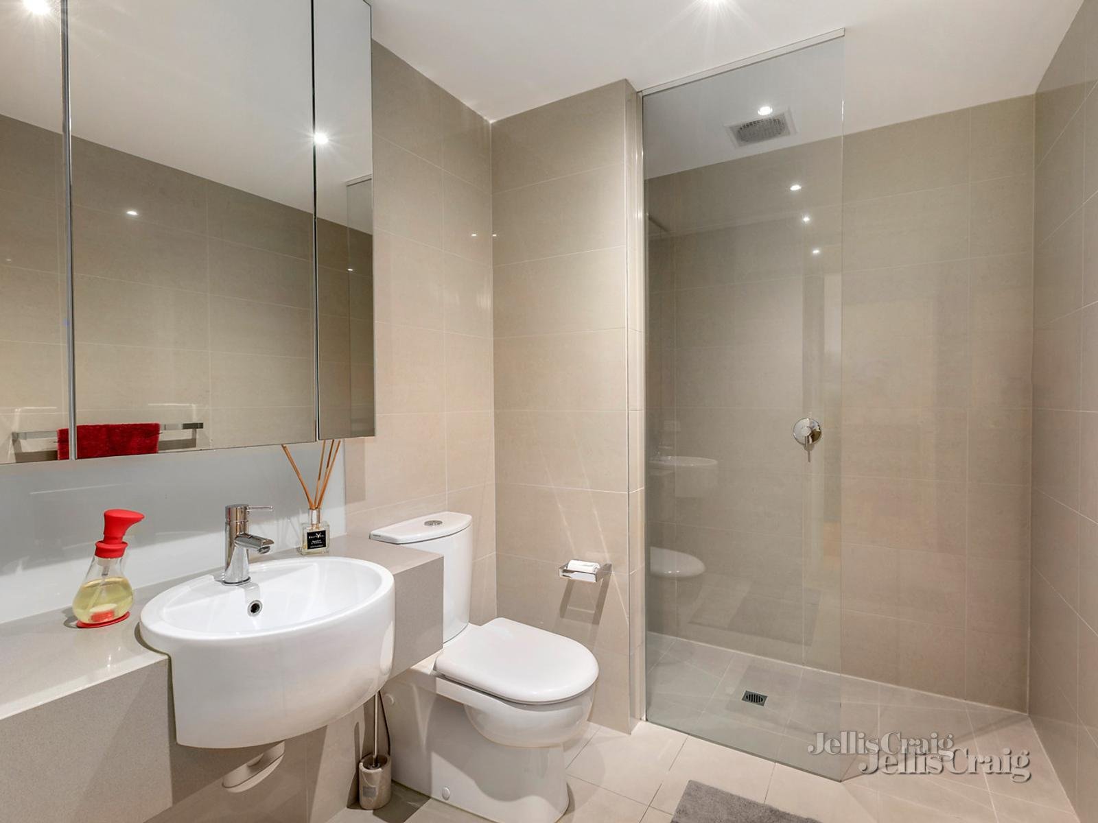 5 Gray Street, Clifton Hill image 9