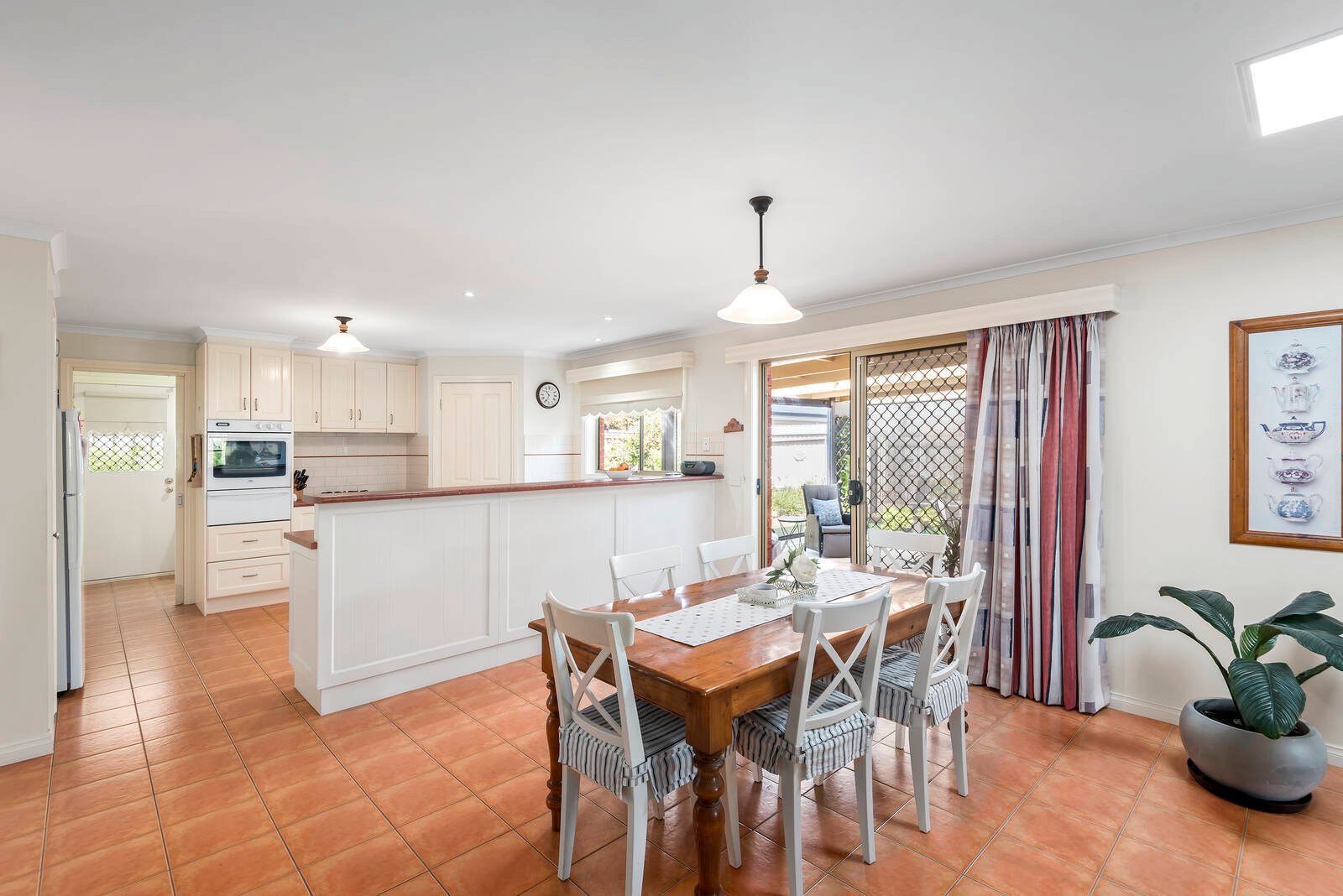 Property Gallery Thumbnail 4