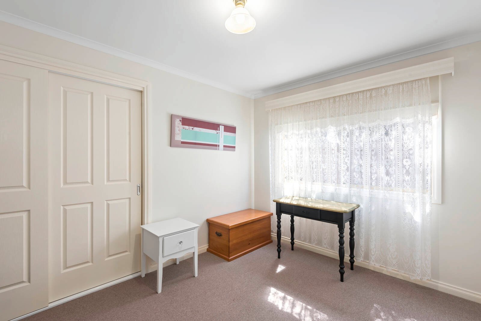 Property Gallery Thumbnail 13